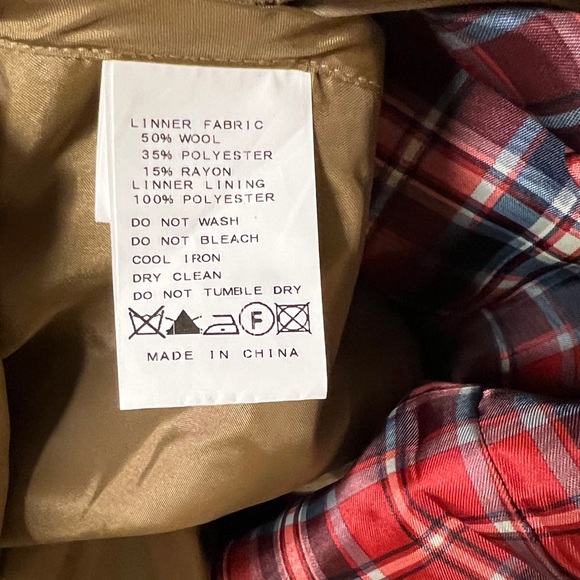 Tan hooded double layer trench coat size 38 worn once (brought from Japan) - Picture 4 of 5